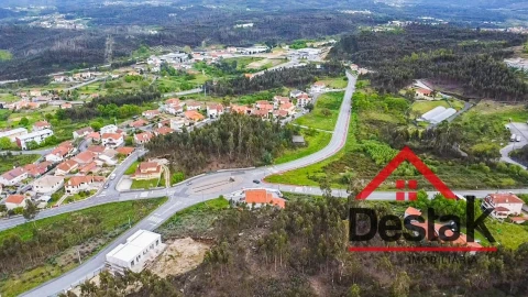 Moradia T3 para Venda em Oliveira de Frades, Souto de Lafões e Sejães