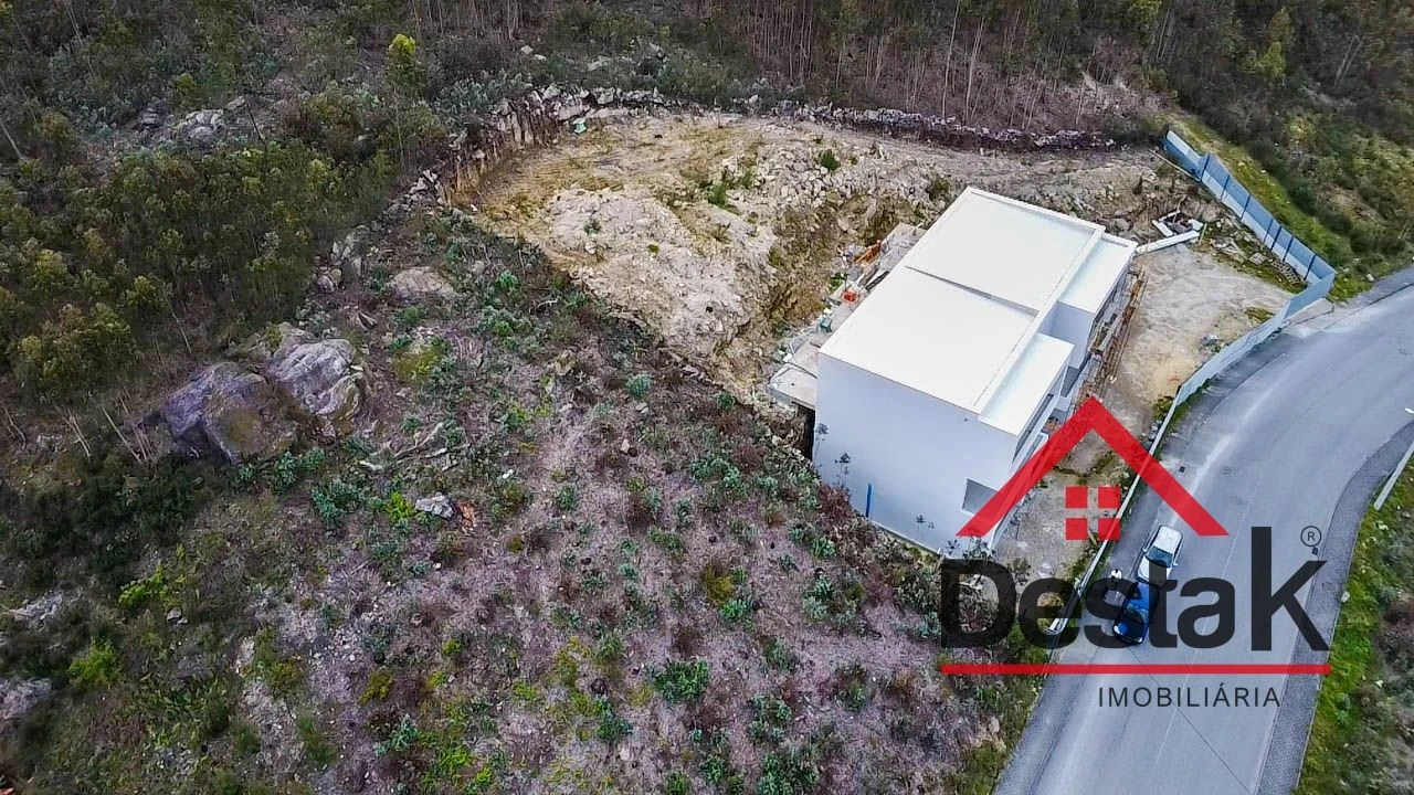 Moradia T3 para Venda em Oliveira de Frades, Souto de Lafões e Sejães Foto 8