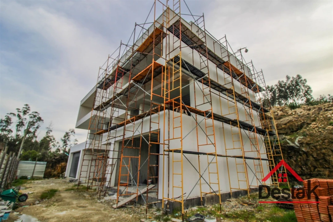 Moradia T3 para Venda em Oliveira de Frades, Souto de Lafões e Sejães Foto 10