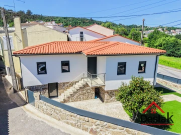 Moradia T3 para Venda em São Pedro do Sul, Várzea e Baiões