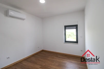 Moradia T3 para Venda em São Pedro do Sul, Várzea e Baiões