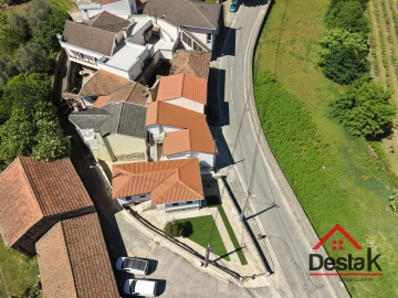 Moradia T3 para Venda em São Pedro do Sul, Várzea e Baiões