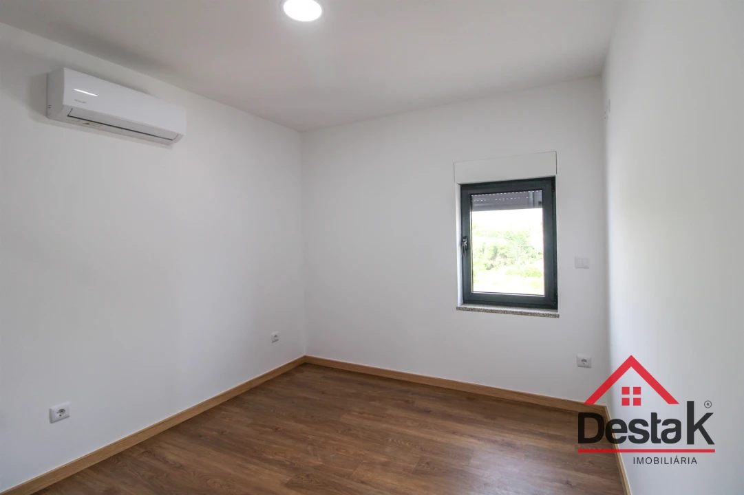 Moradia T3 para Venda em São Pedro do Sul, Várzea e Baiões Foto 10