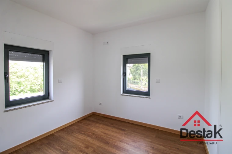 Moradia T3 para Venda em São Pedro do Sul, Várzea e Baiões Foto 14