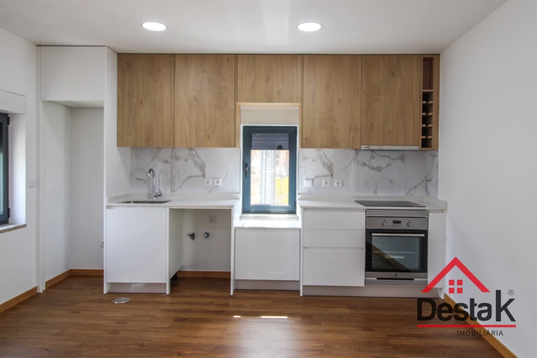 Moradia T3 para Venda em São Pedro do Sul, Várzea e Baiões Foto 5