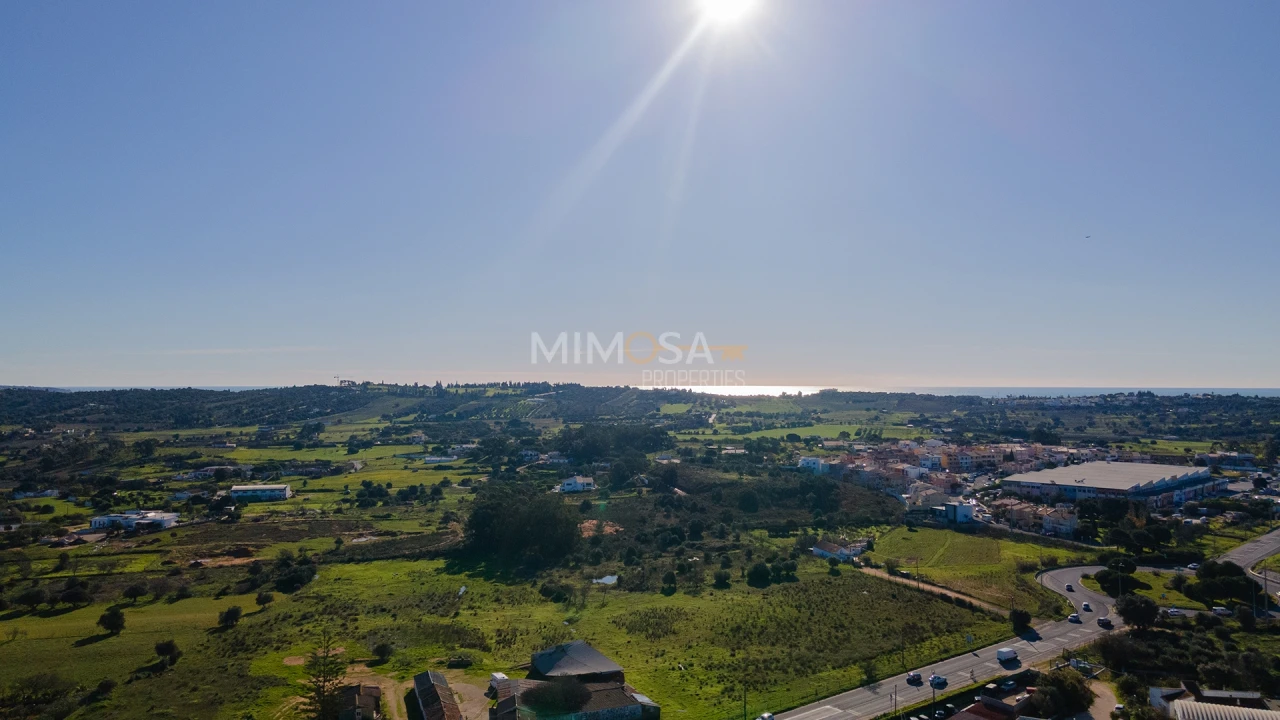 Terreno para Venda em Odiaxere Foto 9