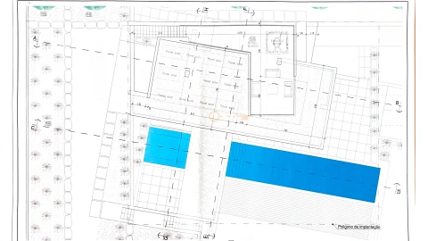 Terreno para Venda em Lagos (São Sebastião e Santa Maria)