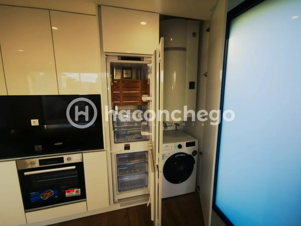 Apartamento T1 para Arrendamento em Arcozelo Foto 17