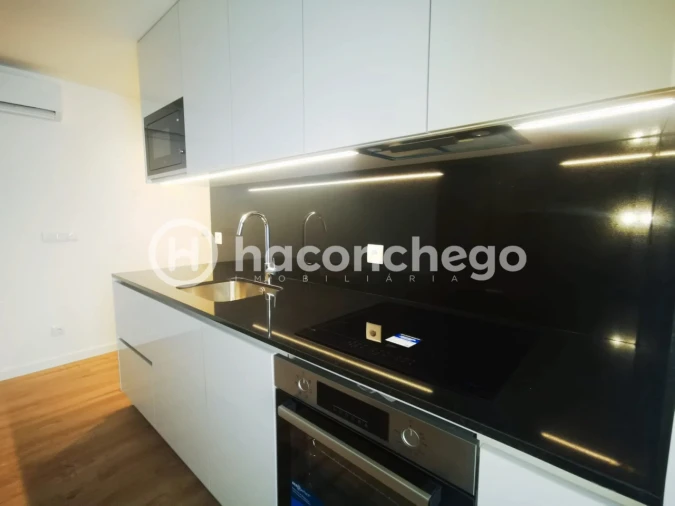 Apartamento T1 para Arrendamento em Arcozelo Foto 15