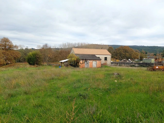 Terreno para Venda em Quintela de Azurara Foto 5