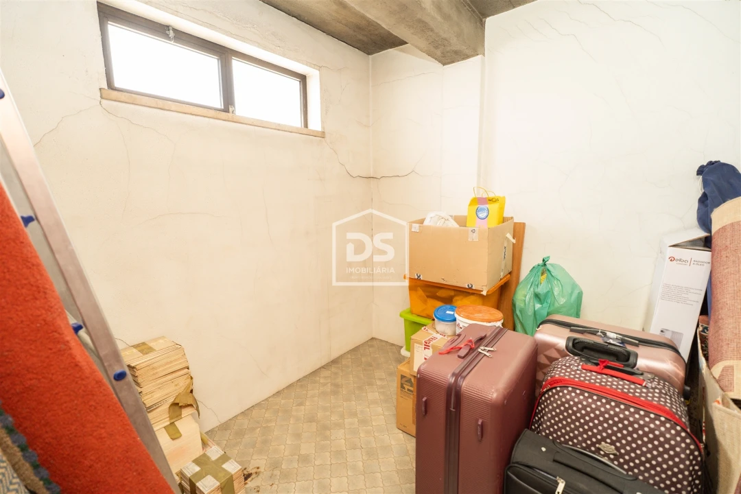 Apartamento T3 para Venda em Alcobaça e Vestiaria Foto 23