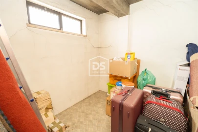 Apartamento T3 para Venda em Alcobaça e Vestiaria