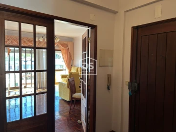 Apartamento T3 para Venda em Alcobaça e Vestiaria