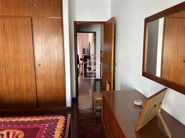 Apartamento T3 para Venda em Alcobaça e Vestiaria