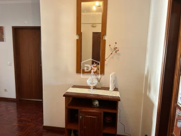 Apartamento T3 para Venda em Alcobaça e Vestiaria