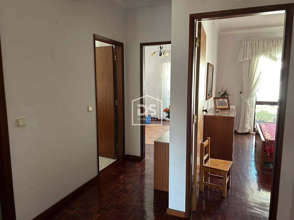 Apartamento T3 para Venda em Alcobaça e Vestiaria Foto 3