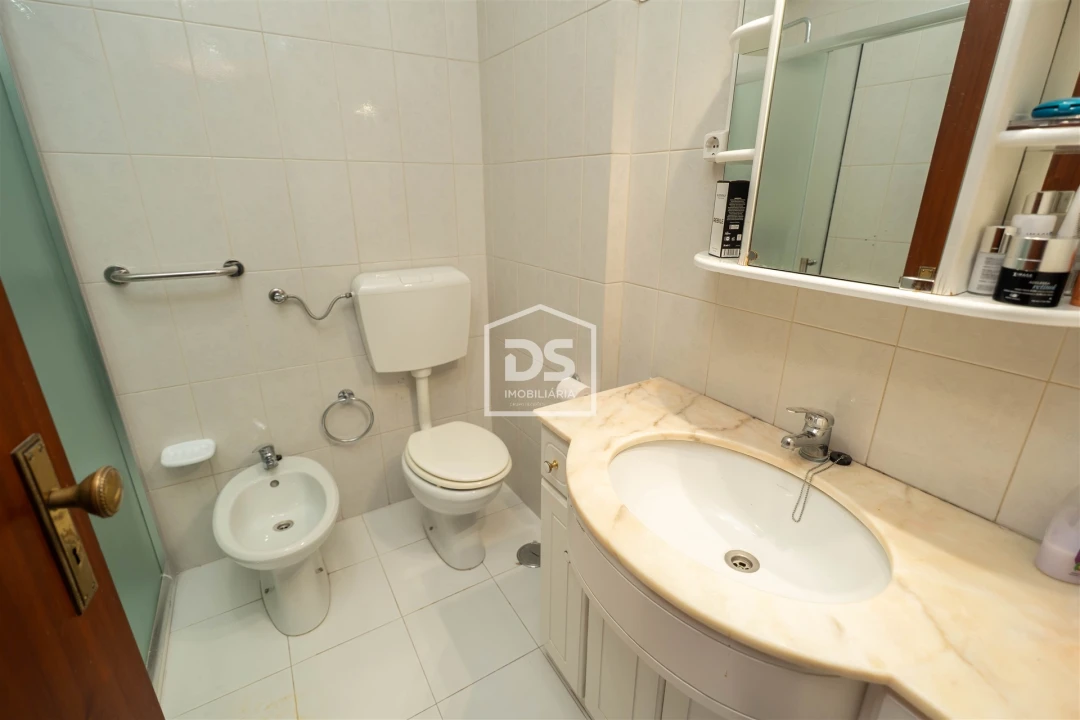 Apartamento T3 para Venda em Alcobaça e Vestiaria Foto 41