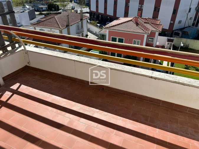 Apartamento T3 para Venda em Alcobaça e Vestiaria Foto 9