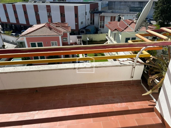 Apartamento T3 para Venda em Alcobaça e Vestiaria Foto 8