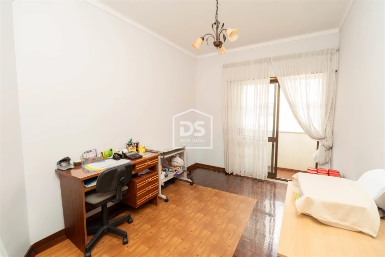 Apartamento T3 para Venda em Alcobaça e Vestiaria Foto 36