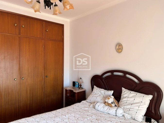 Apartamento T3 para Venda em Alcobaça e Vestiaria Foto 5