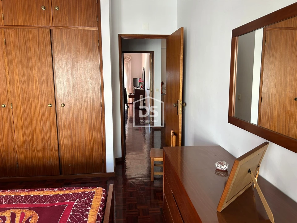 Apartamento T3 para Venda em Alcobaça e Vestiaria Foto 17