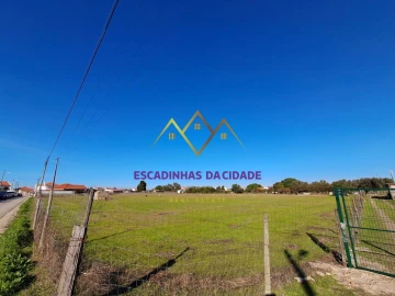 Terreno para Venda em Sarilhos Grandes