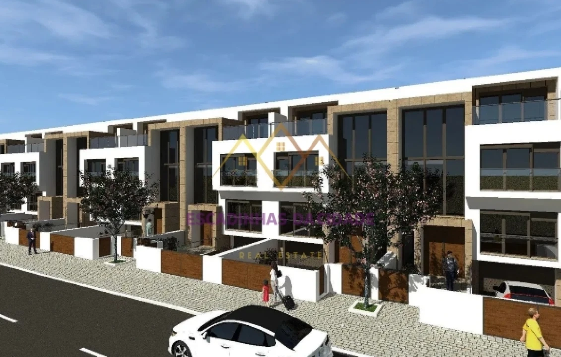 Terreno para Venda em Sarilhos Grandes Foto 1