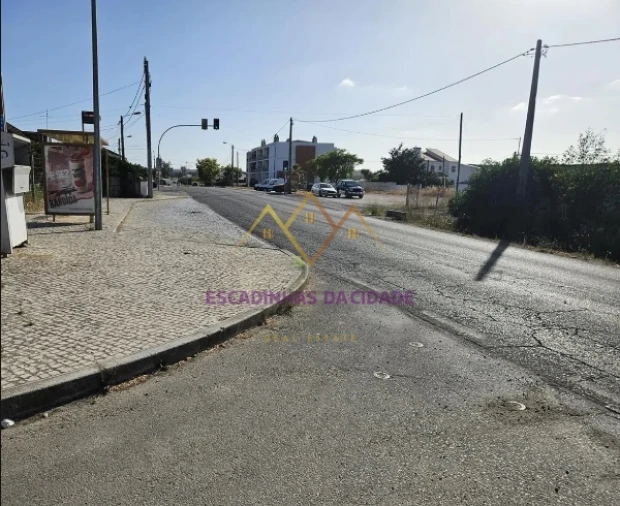 Terreno para Venda em Sarilhos Grandes Foto 16