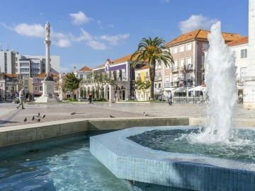 Apartamento T3 para Arrendamento em União das Freguesias de Setúbal