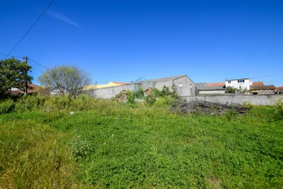 Moradia T5 para Venda em Brogueira, Parceiros de Igreja e Alcorochel