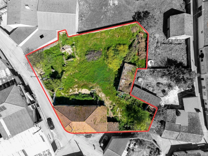 Moradia T5 para Venda em Brogueira, Parceiros de Igreja e Alcorochel Planta 1