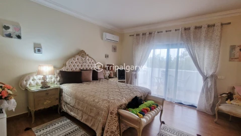 Apartamento T4 para Venda em Portimão