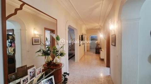 Apartamento T4 para Venda em Portimão