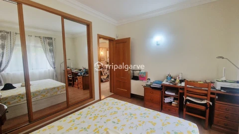 Apartamento T4 para Venda em Portimão