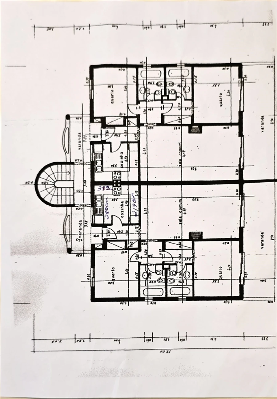 Apartamento T4 para Venda em Portimão Foto 62
