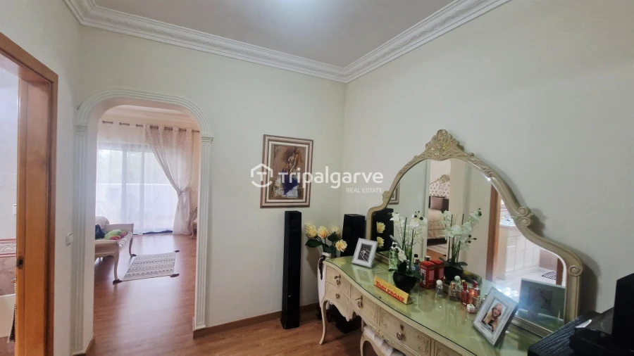 Apartamento T4 para Venda em Portimão Foto 33