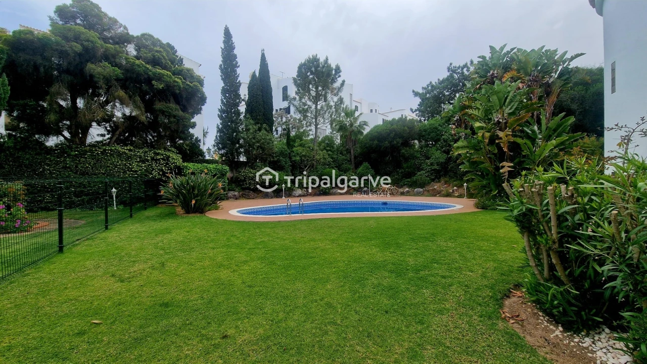 Apartamento T4 para Venda em Portimão Foto 56