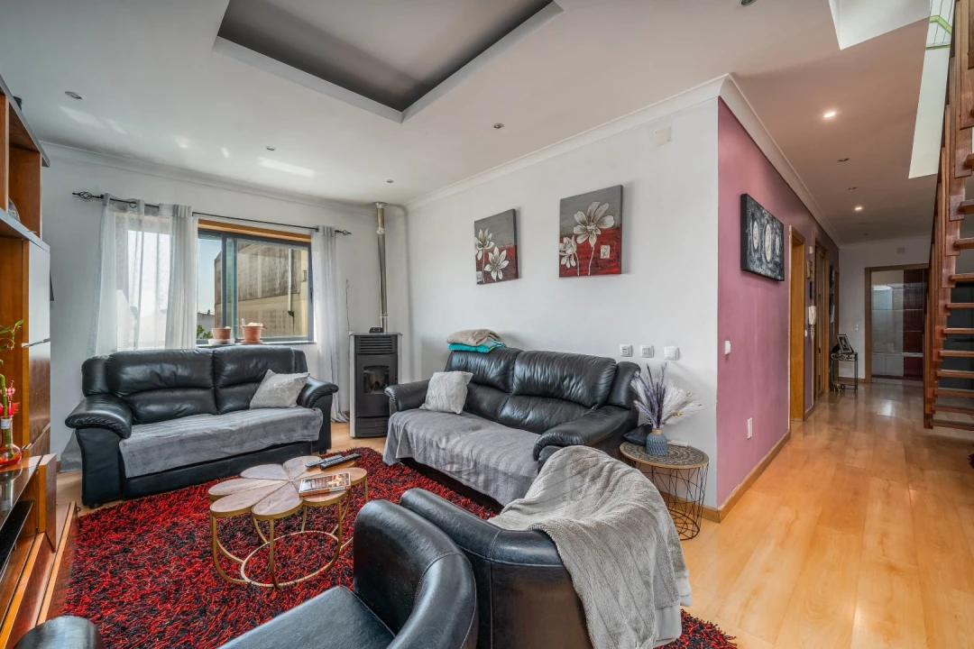 Apartamento T3 para Venda em Ermidas-Sado Foto 4