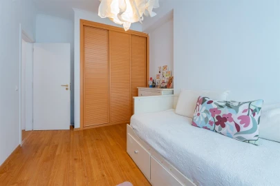 Moradia T4 para Arrendamento em Alcabideche