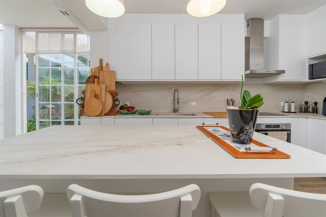 Moradia T4 para Arrendamento em Alcabideche Foto 19