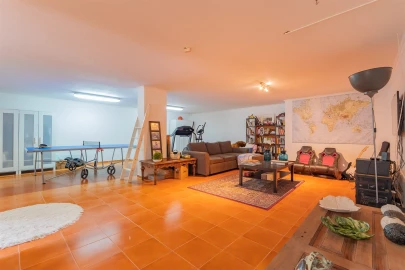 Moradia T4 para Venda em Alcabideche