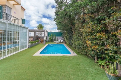 Moradia T4 para Venda em Alcabideche