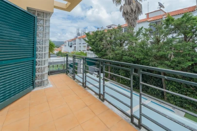 Moradia T4 para Venda em Alcabideche