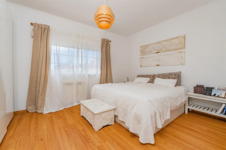 Moradia T4 para Venda em Alcabideche Foto 38