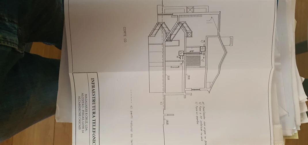 Moradia T4 para Venda em Alcabideche Planta 9