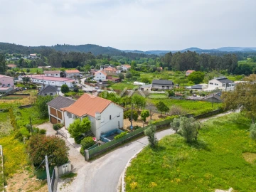 Moradia T3 para Venda em Marrancos e Arcozelo