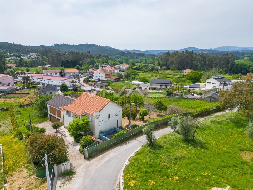 Moradia T3 para Venda em Marrancos e Arcozelo Foto 1
