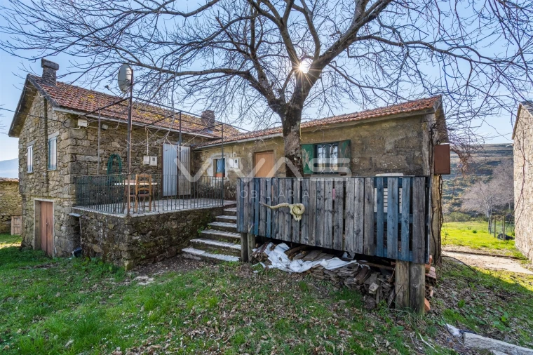 Moradia T2 para Venda em Gave Foto 24