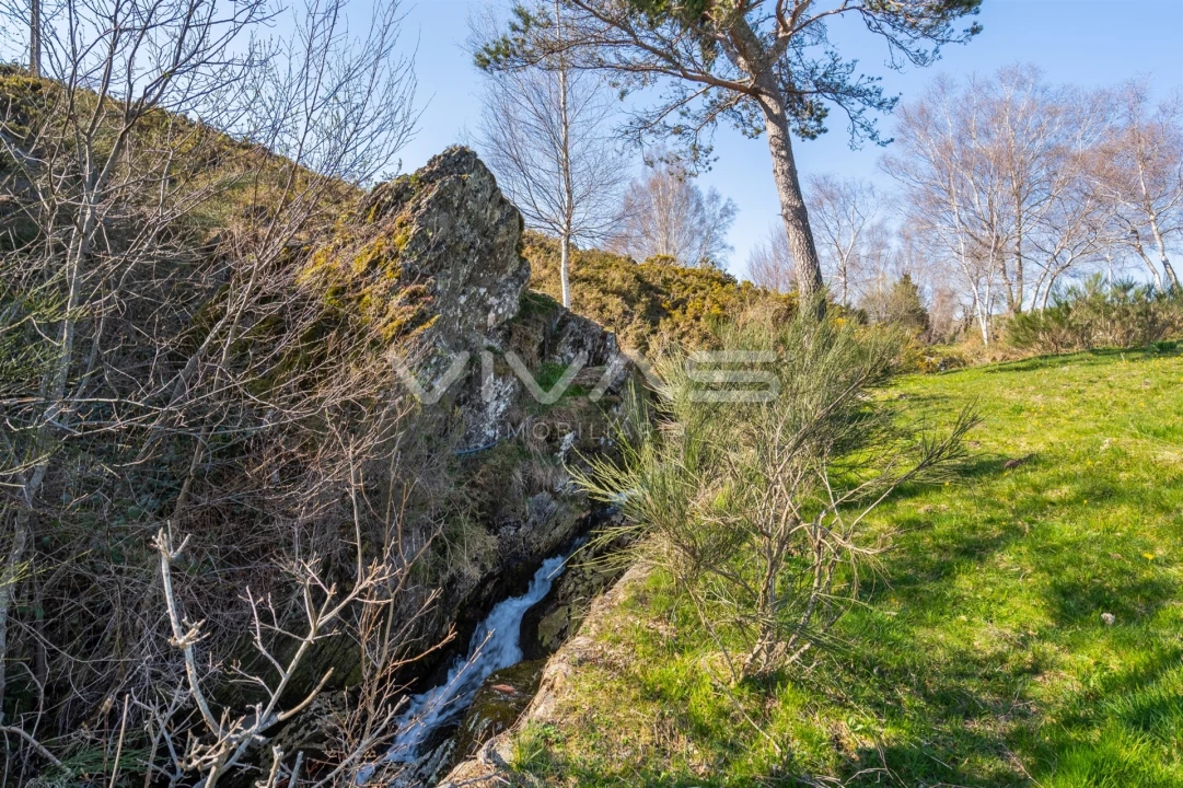 Moradia T2 para Venda em Gave Foto 11